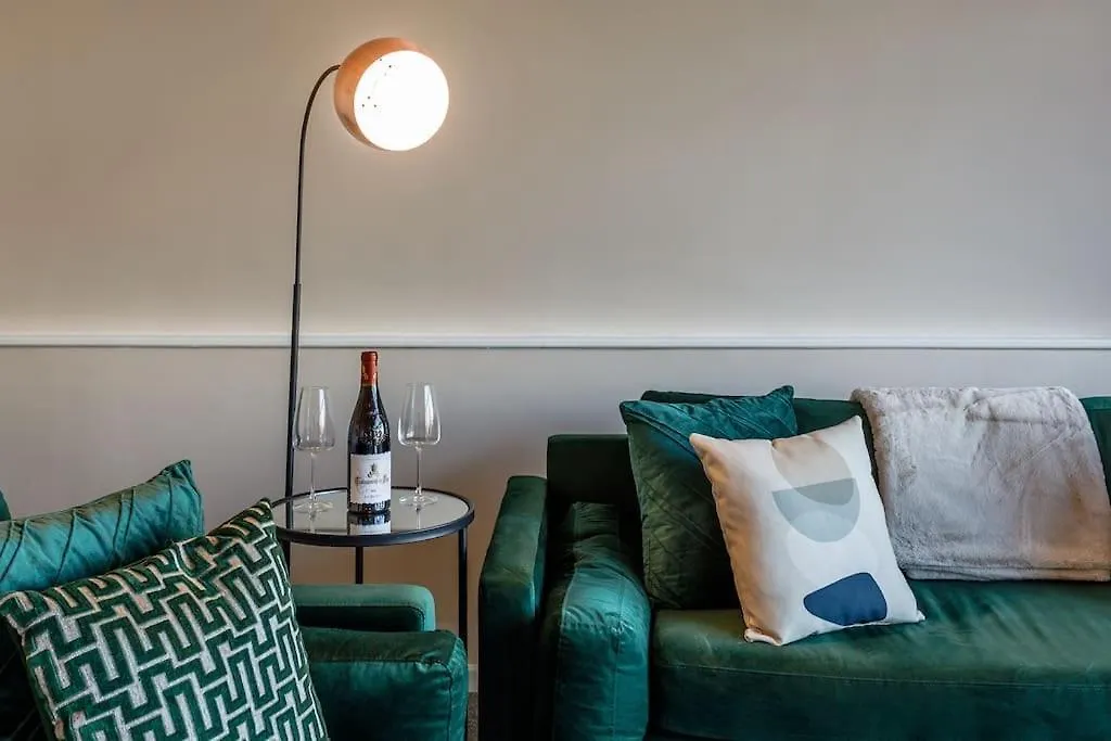 Stylish Duplex 5 Min From Centre Apartment Newcastle upon Tyne